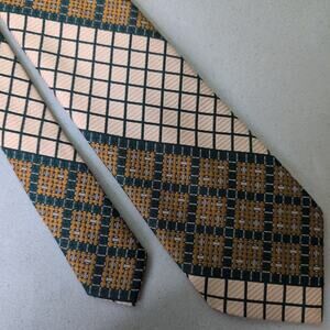 70s Haband Tie Classic Stripe Geometric Green Tan Vintage Mens Necktie 3.5x53
